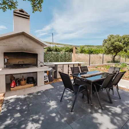 Josipa's House بيت للعطل