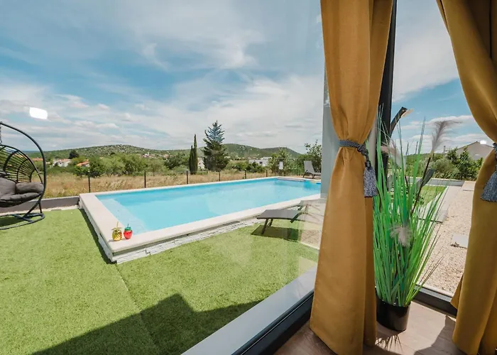 Vakantiehuis Josipa's House Gacelezi